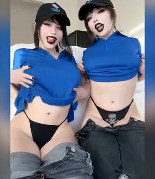 Pinkchyu Pizza Girl Show off Hot Body – Onlyfans video